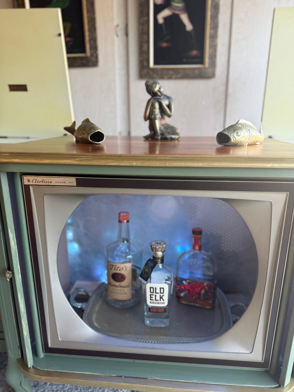 TTAZ TV - Console Stereo/Bar