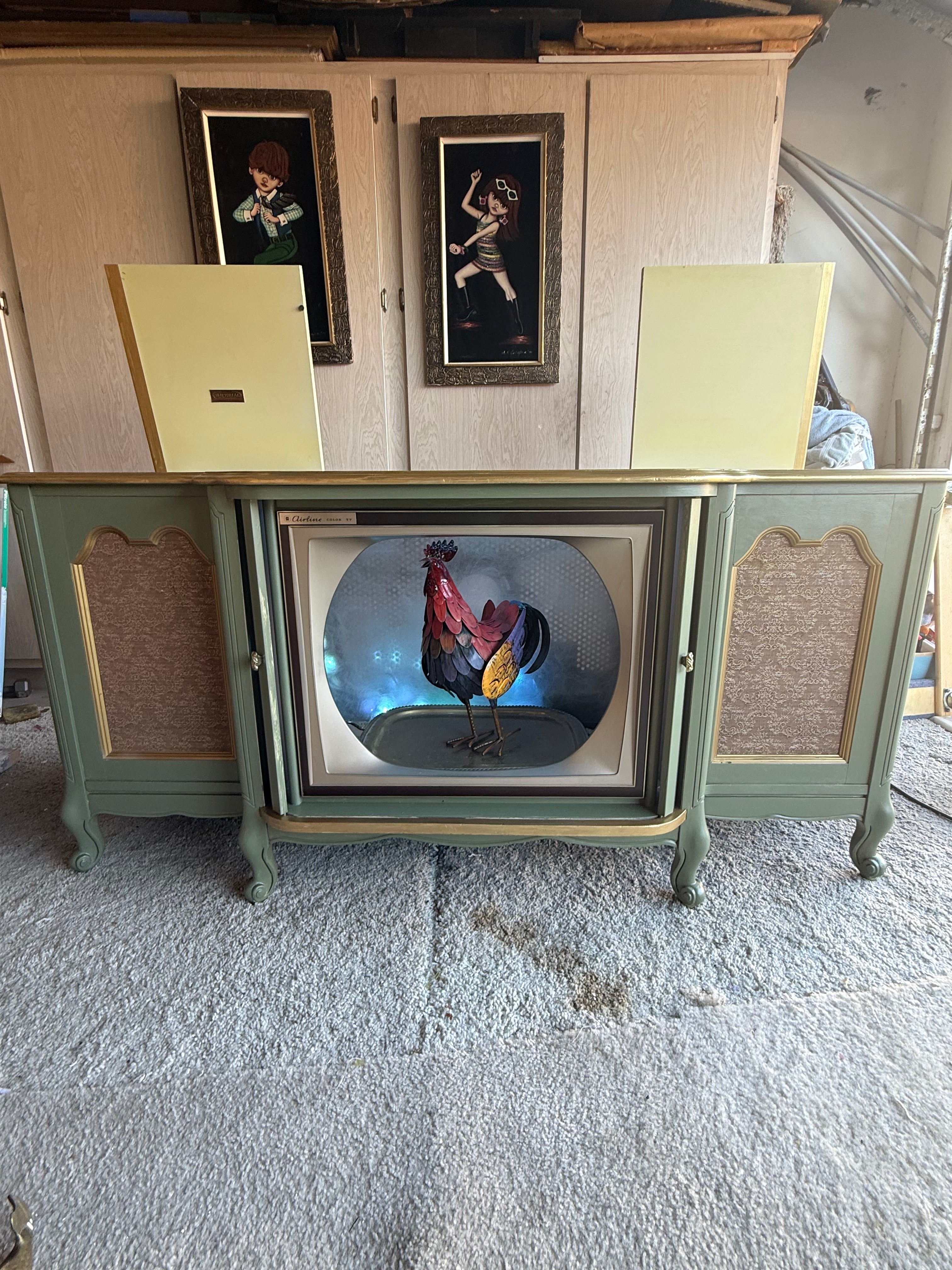 TTAZ TV - Console Stereo/Bar